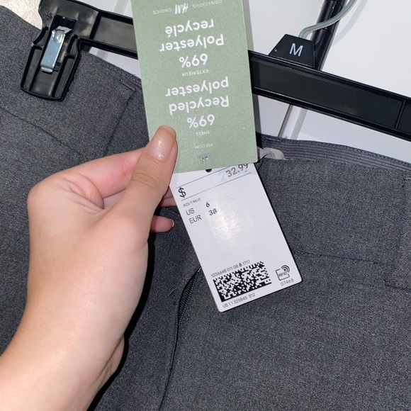 H&M gray dress pants - Picture 3 of 5